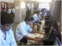 Computer lab Gharda Institute of Technology (GIT, Ratnagiri) in Ratnagiri