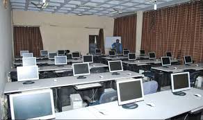 Computer lab Lalit Narayan Mishra Institute of Economic Development And Social Change (LNMI, Patna) in Patna