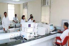 Laboratory at Principal K. M. Kundnani College of Pharmacy, Mumbai in Mumbai 