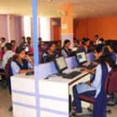 Computer Lab Surabhi College of Engineering and Technology in Bhopal