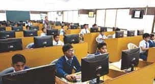 Computer Lab for SmtTJPatel English Medium Commerce College (STJ-PEMCC), Ahmedabad in Ahmedabad