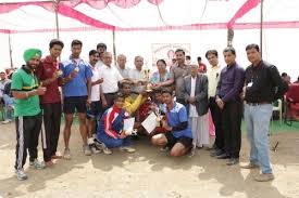 group photo  Sadhu Vaswani College, Bhopal in Murwara (Katni)