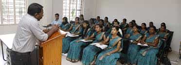 Class Room Photo Shree HN Shukla Institute Of Pharmaceutical Education And Research - [HNSIPER], Rajkot in Rajkot