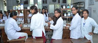 Lab Government Girls Polytechnic (GGP, Bareilly) in Bareilly