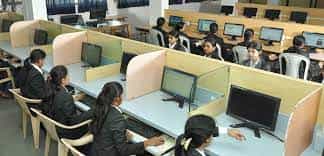 Computer lab  Abasaheb Garware Institute of Management Studies (AGIMS, Sangli) in Sangli