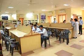 Library of Goel Institute of Higher Studies, Lucknow in Lucknow