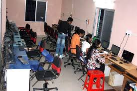 Computer Lab for Annie Institute of Technology and Research Centre (AITRC), Chhindwara in Chhindwara