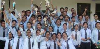 Group Photo for Laureate Institute of Pharmacy (LIP), Kangra in Kangra