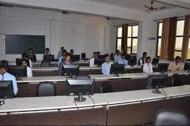 Computer Lab Delhi Technical Campus, Jhajjar in Jhajjar