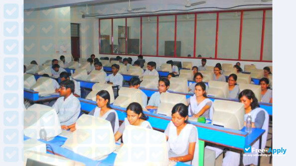 Computer Lab  Babu Banarasi Das University in Lucknow